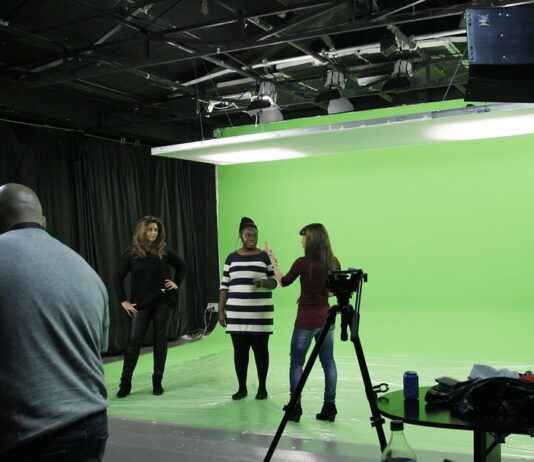 Medya Kuruluşlarından Geri Dönüş Almak İçin En İyi Bülten Taktiği Medya Kuruluşlarından Geri Dönüş Almak İçin En İyi Bülten Taktiği