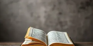 Türkiye’de Dini Uygulamalar: Modern Teknoloji ile Kutsal Metinlerin Buluşması Religious Practices in Turkey: The Meeting of Sacred Texts and Modern Technology