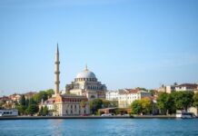 Türkiye’de Yeni Bir Dönem: Ekonomik Yatırımların Artışı A New Era in Turkey: The Rise of Economic Investments