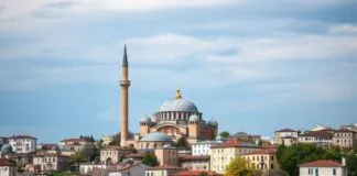 Türkiye’nin Şehirleri: Yükseliş ve Dönüşüm Cities of Turkey: Rise and Transformation